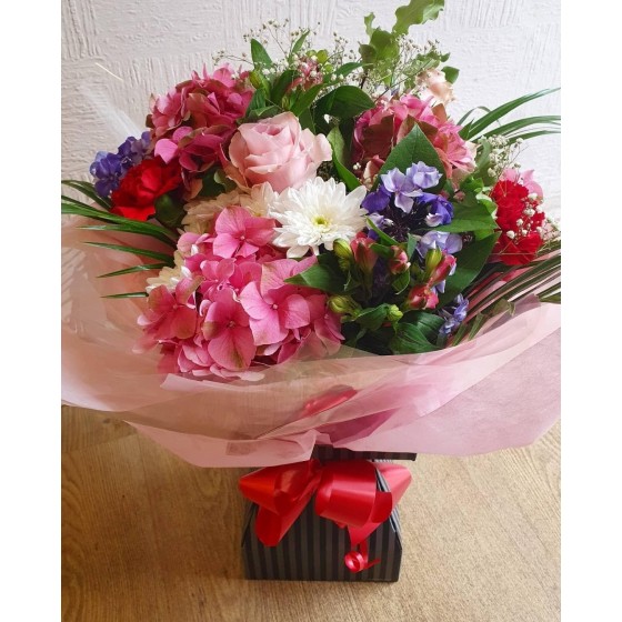 Luxury Giftboxed Bouquet
