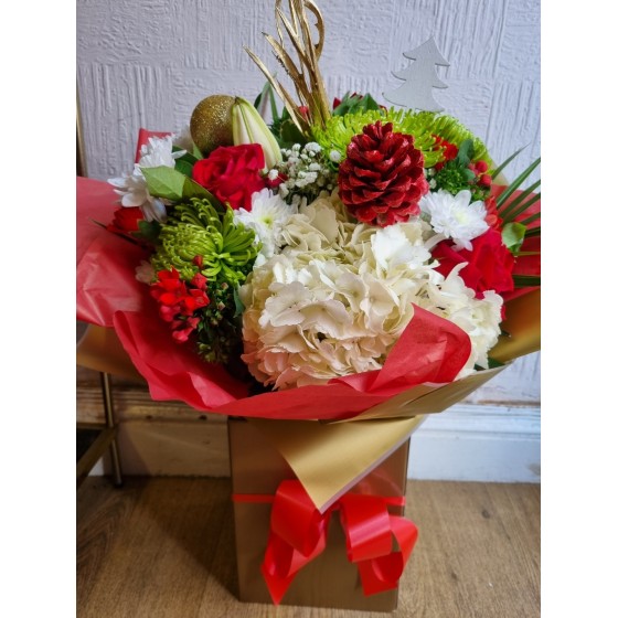 Festive Large Giftboxed Bouquet