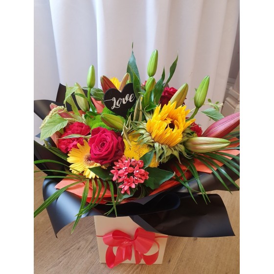 Large Giftboxed Bouquet
